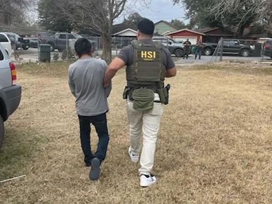 ICE HSI San Antonio y nuestros socios del orden público arrestan a extranjeros delincuentes peligrosos durante acción de control en el sur de Texas