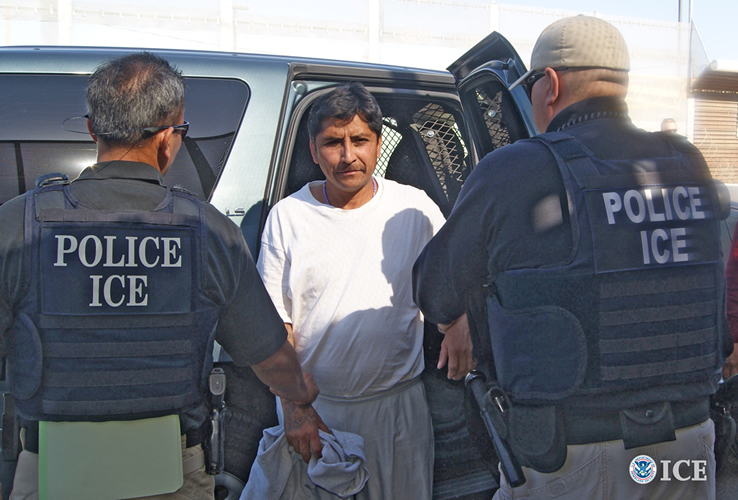 ICE deports 2 fugitive Mexican murder suspects