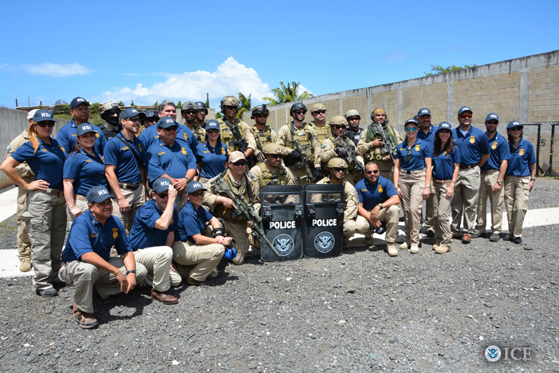 2015 class of HSI’s Citizens Academy graduates in Puerto Rico